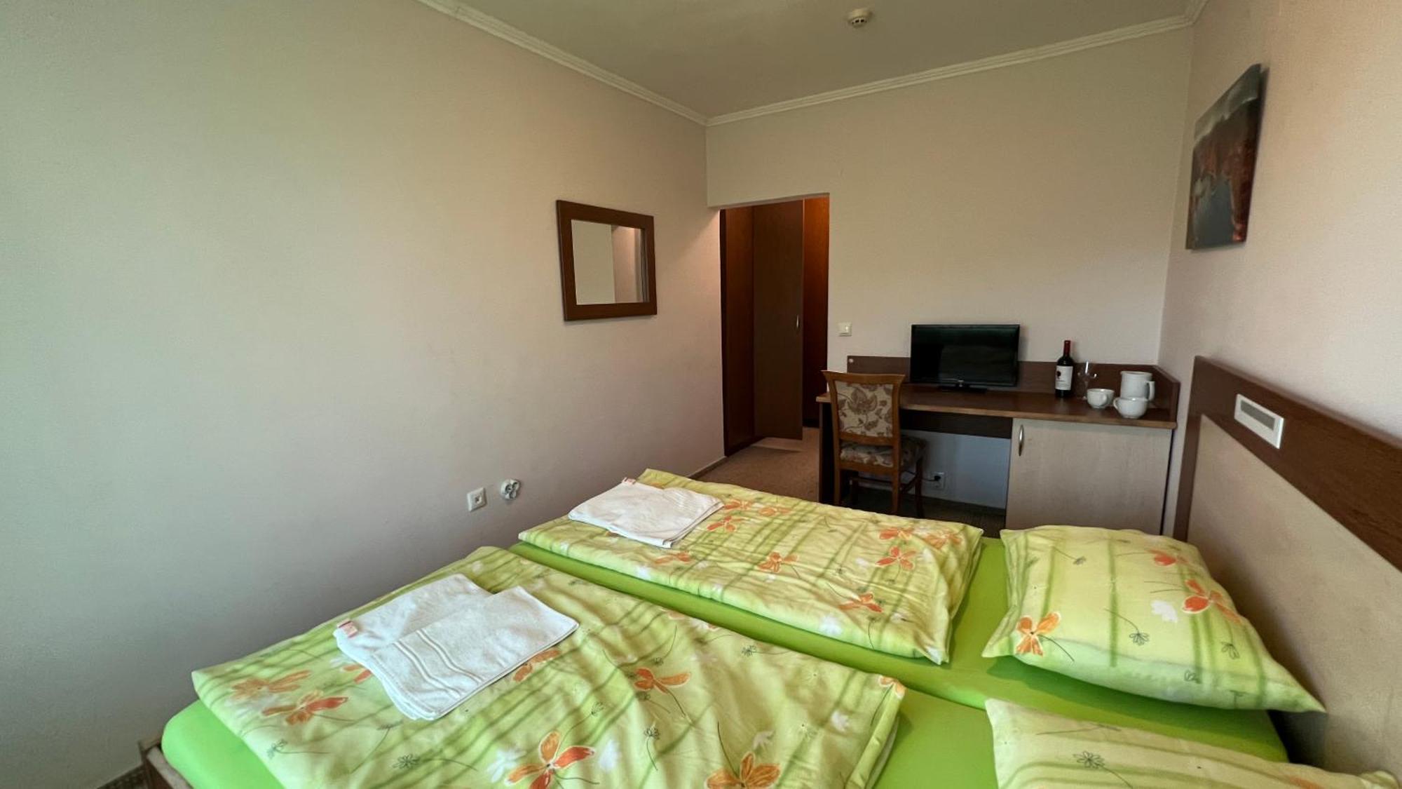 Hotel Gorna Banya Sofía Habitación foto